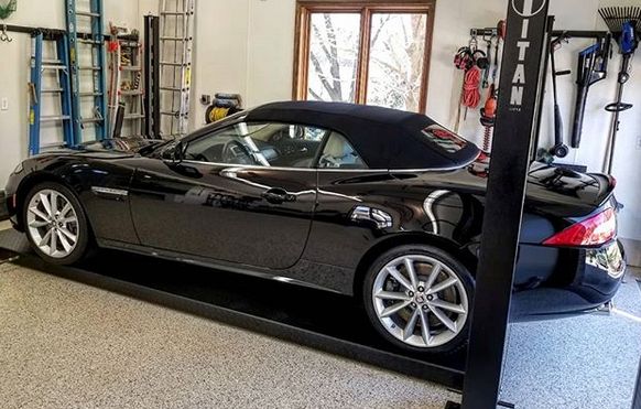 car paint correction detailing service